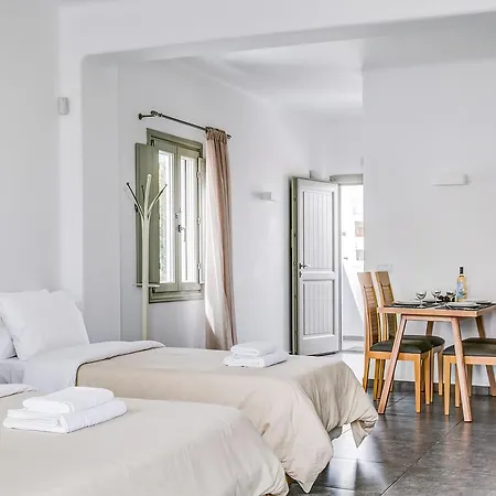 Santorini Blue Senses Mesaria