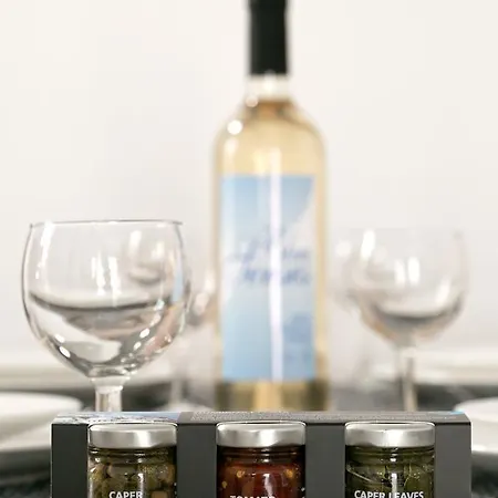 Santorini Blue Senses Villa Mesariá