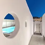 Santorini Blue Senses * Mesaria
