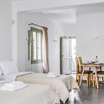 Santorini Blue Senses Mesaria