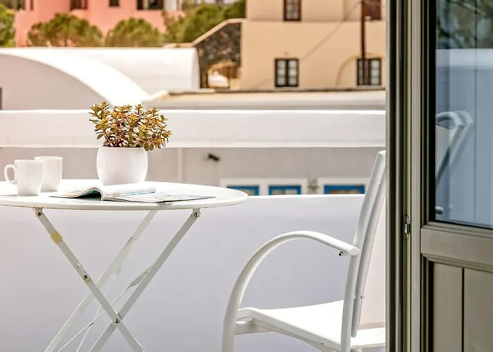 Villa Santorini Blue Senses Mesaria